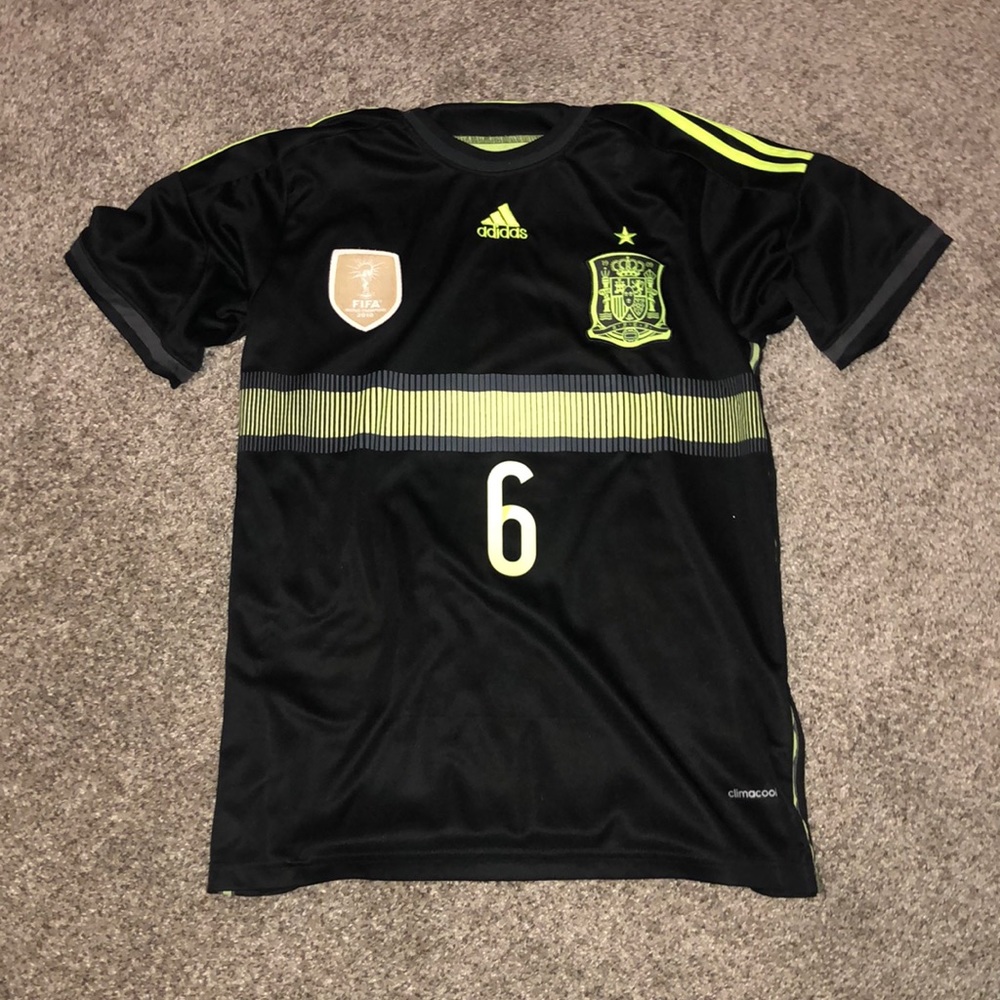 iniesta spanish soccer jersey